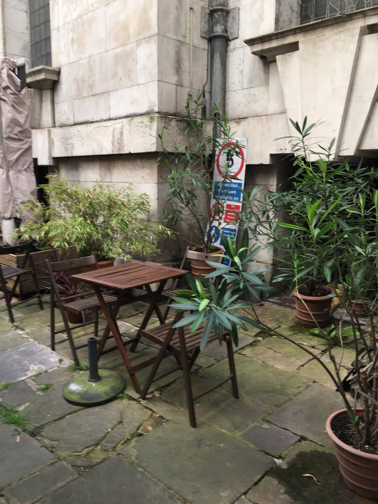 EspressoBase Speciality coffee, Italian style brew bar interior