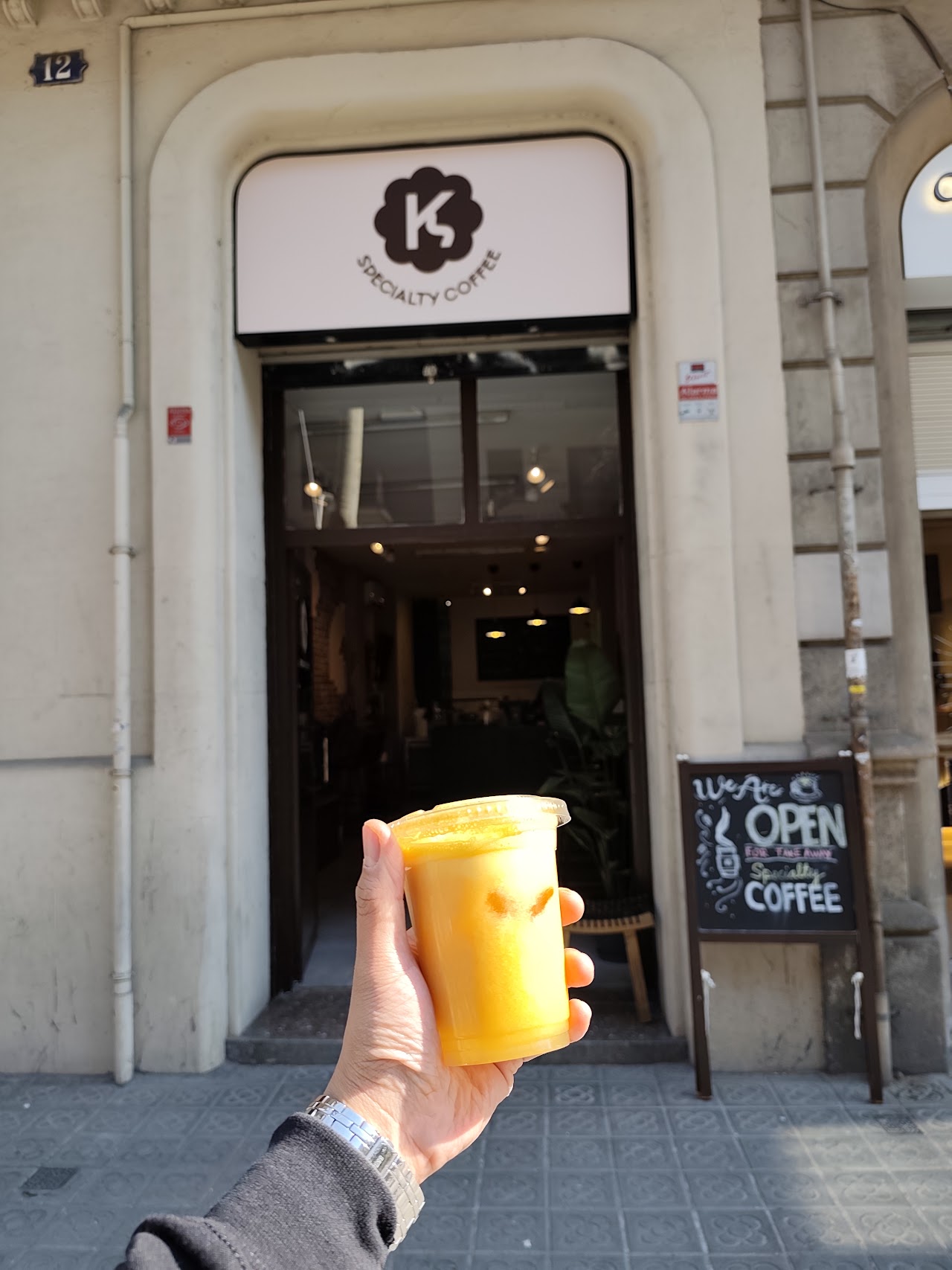 K Specialty Coffee interior