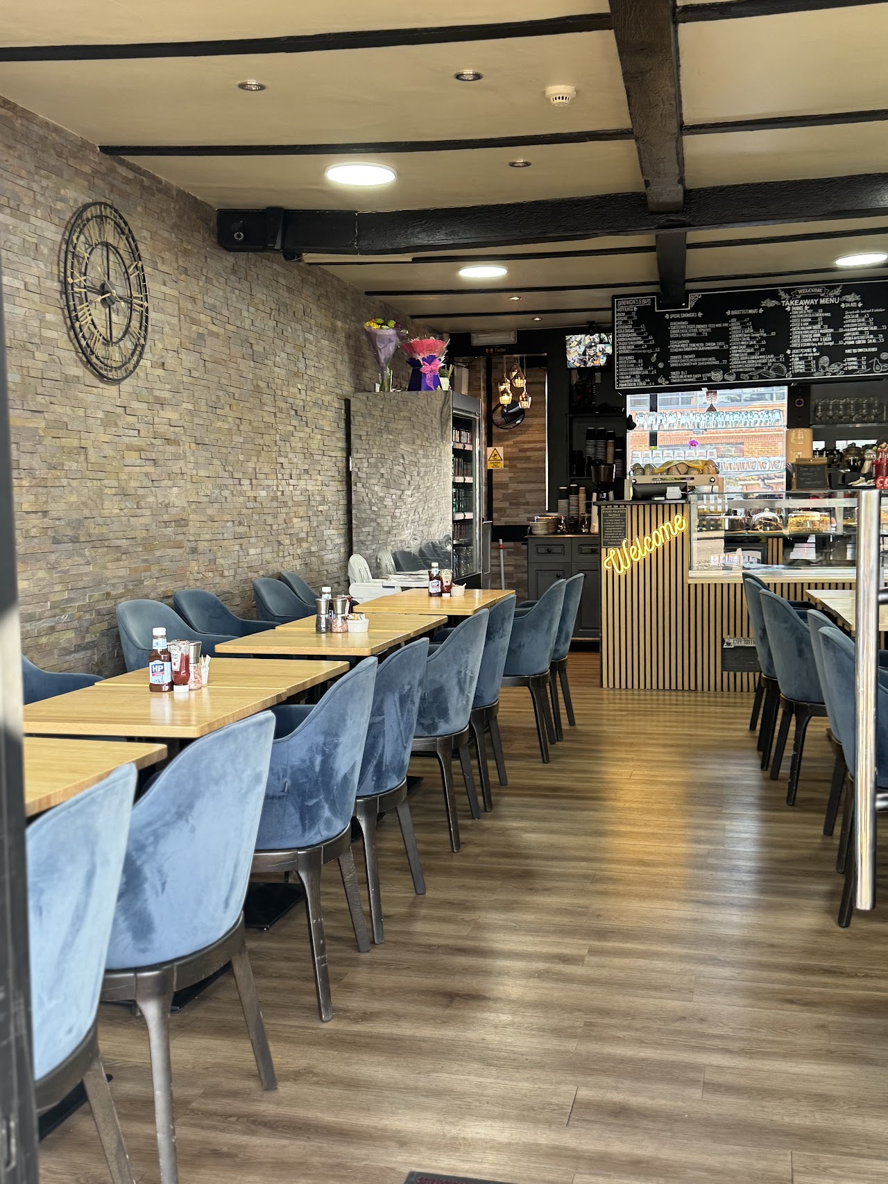 THE 159 KITCHEN & BISTRO interior