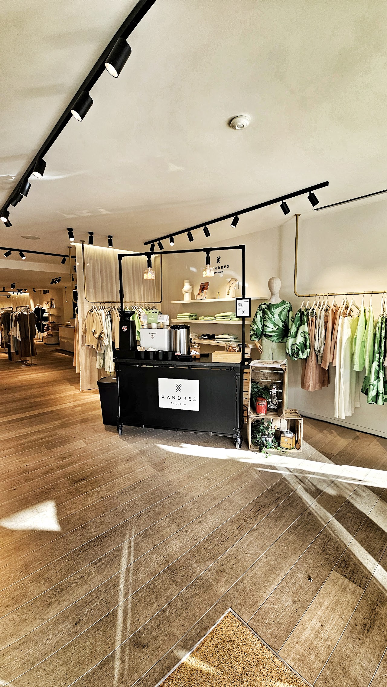 Mobiele koffiebar DELICAF interior