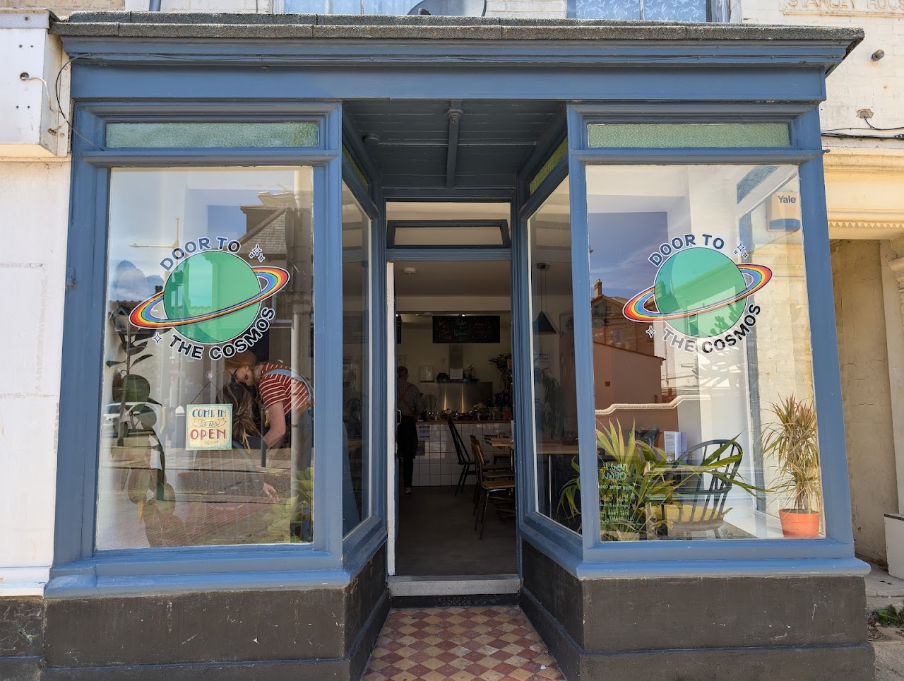 Door to the Cosmos interior