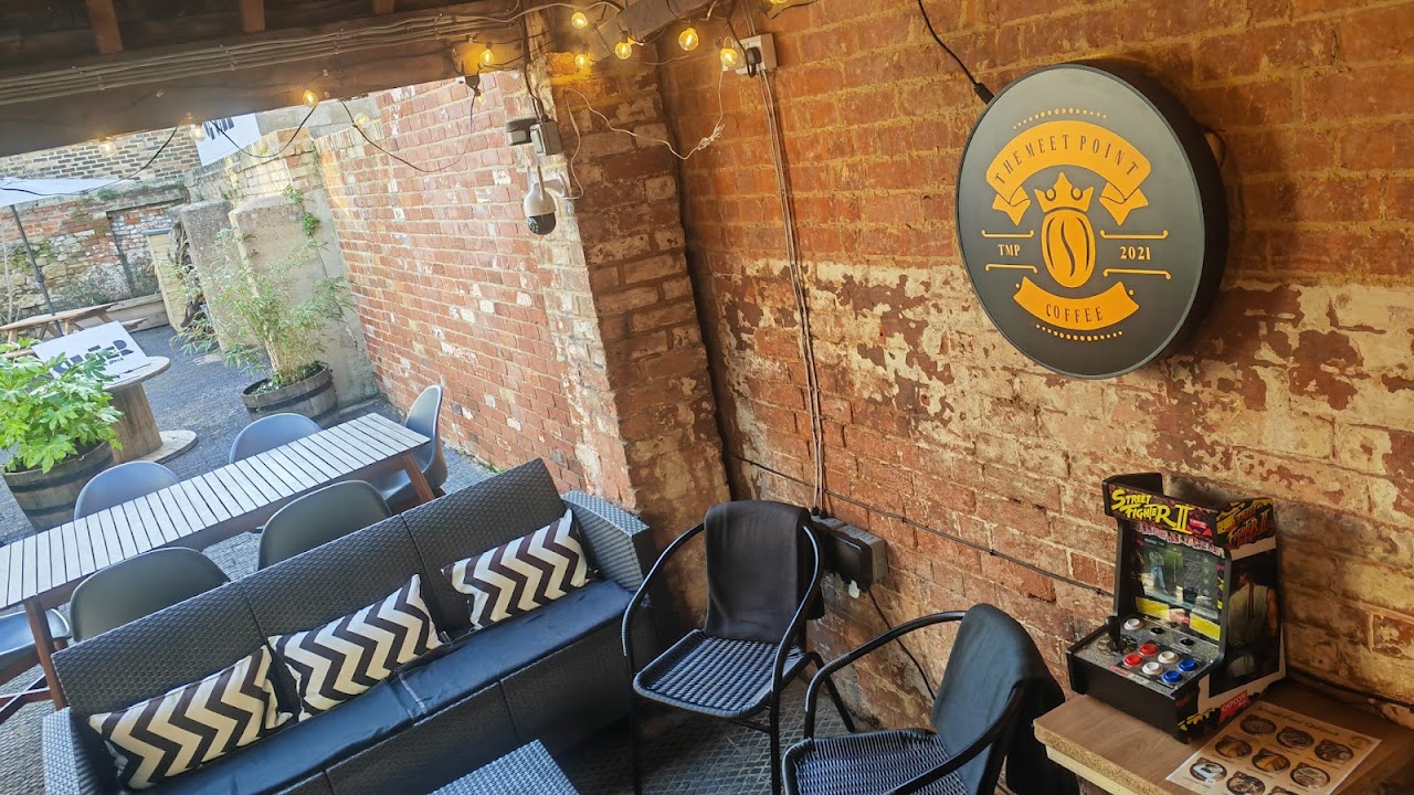 The Meet Point Coffee Summertown interior