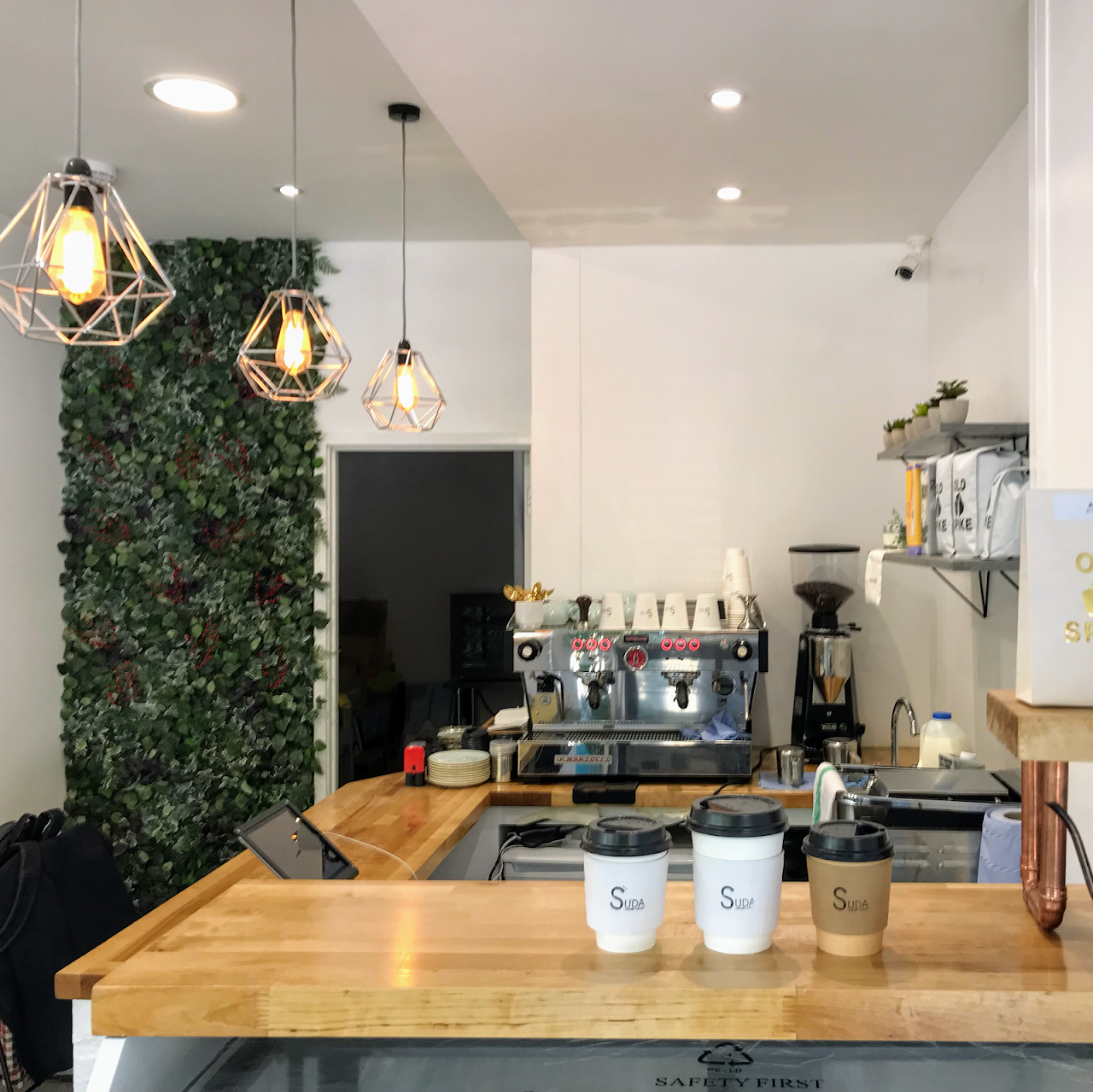 Suda Coffee Pencil interior