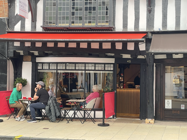Brucester's Coffee interior