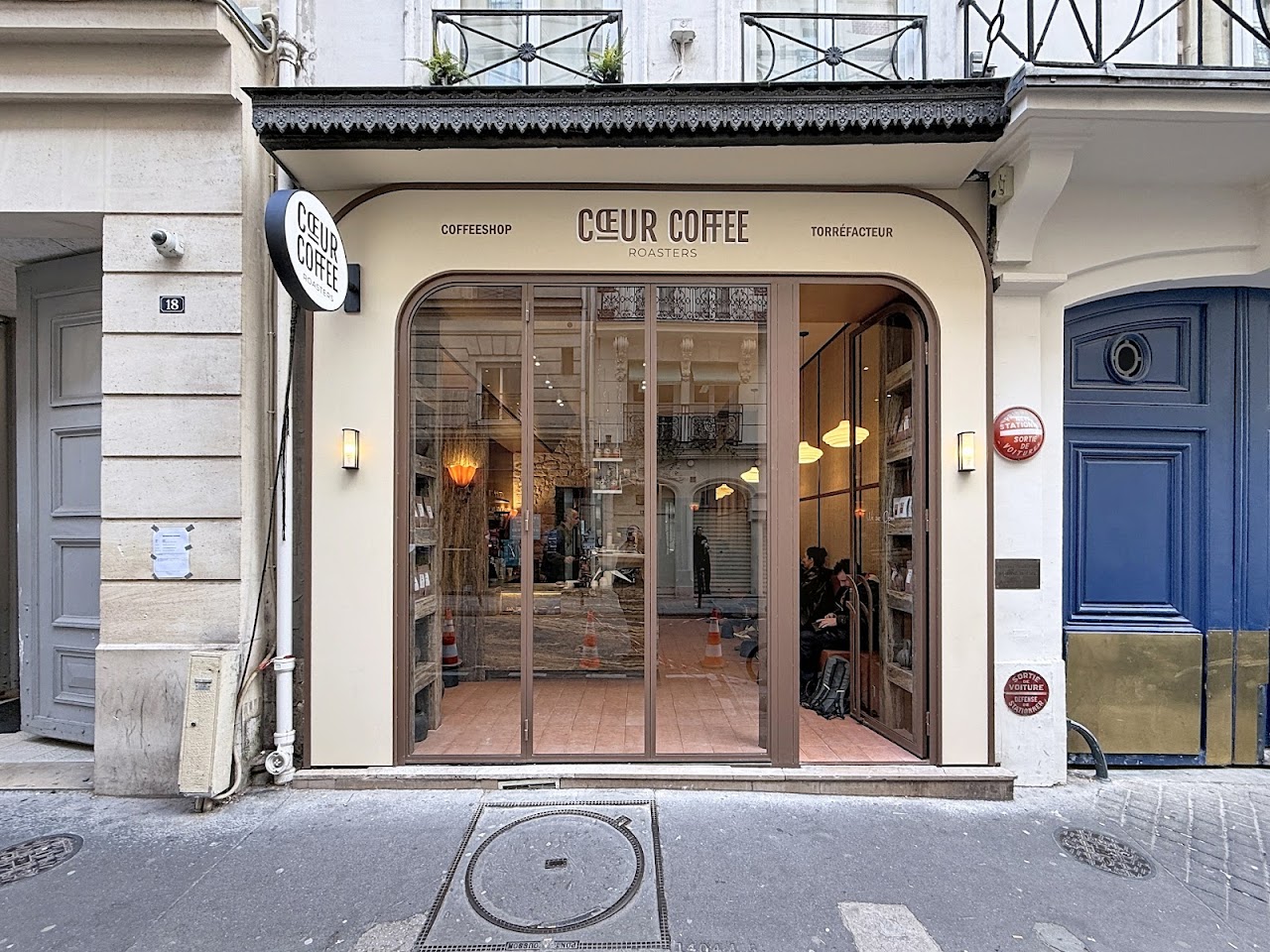 Coeur Coffee Roasters interior