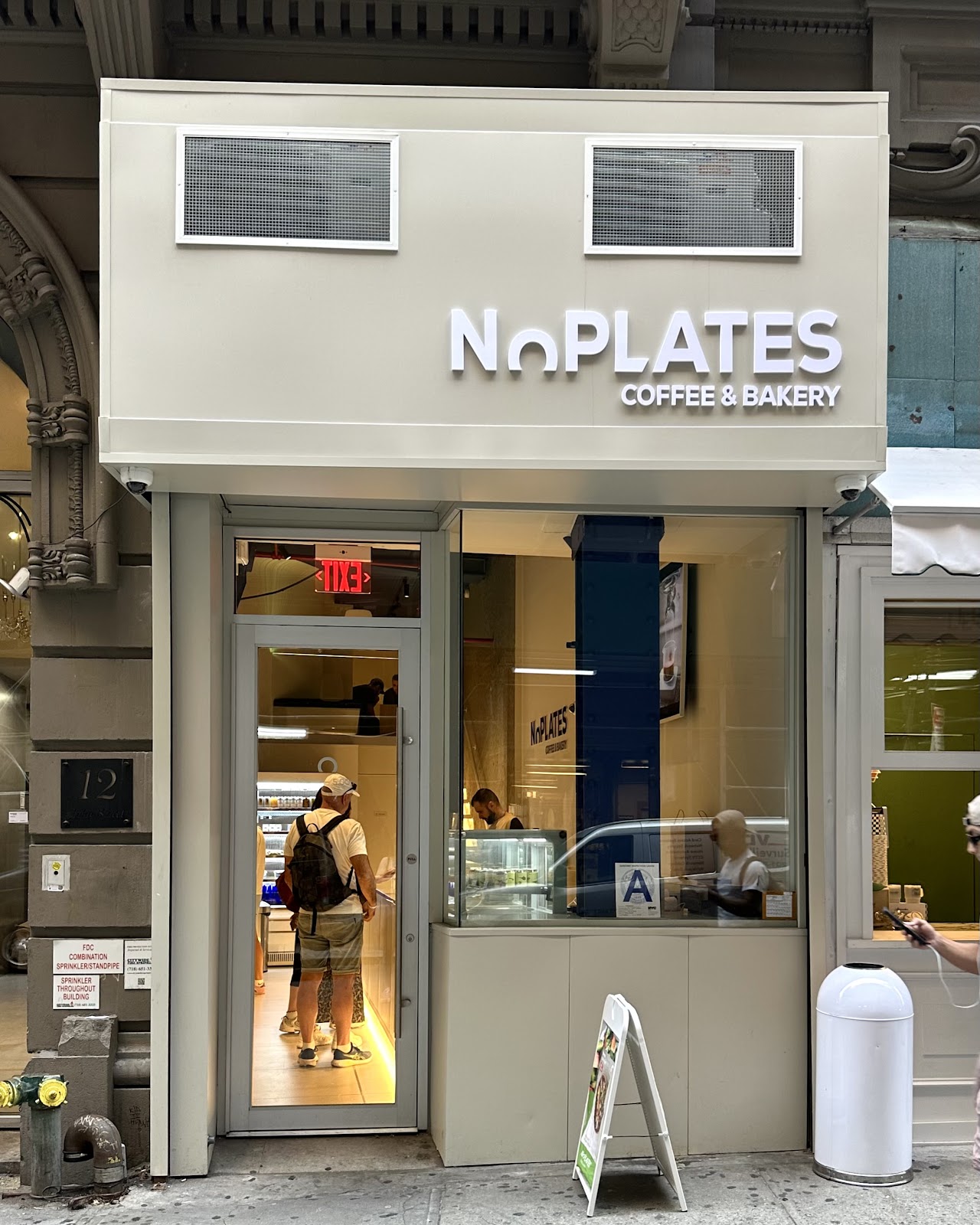 No Plates Coffee interior