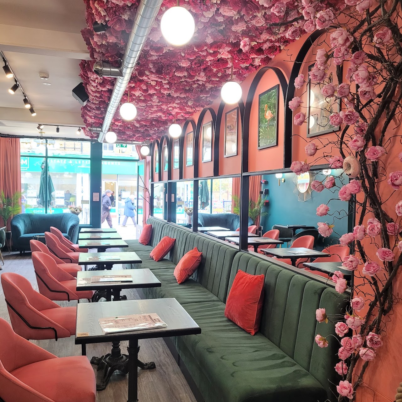 Vegan Antics interior