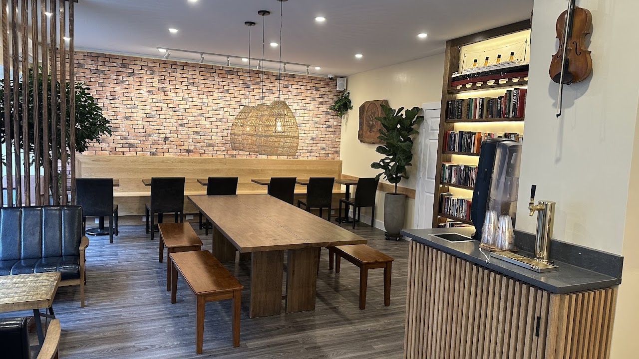 Cuppa Hive Coffee interior