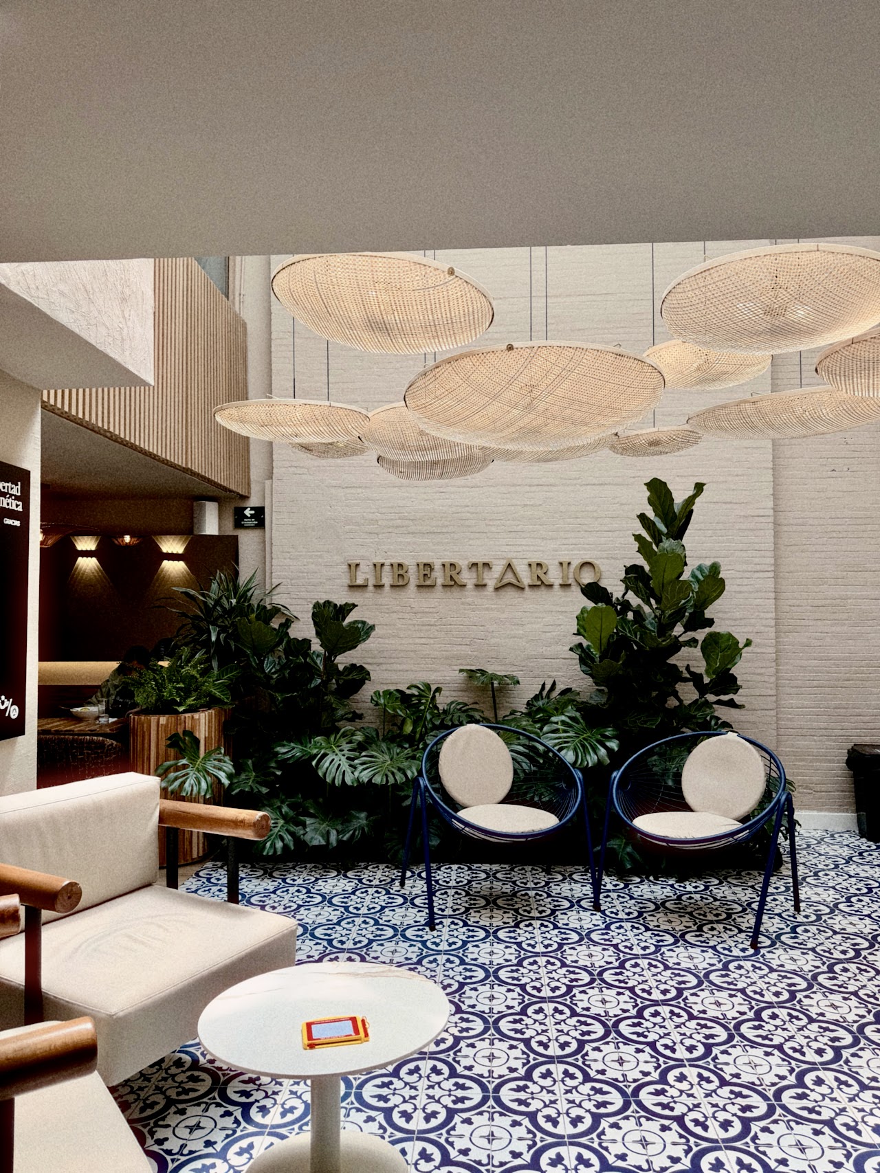 Libertario Coffee Roasters - Calle 79 interior