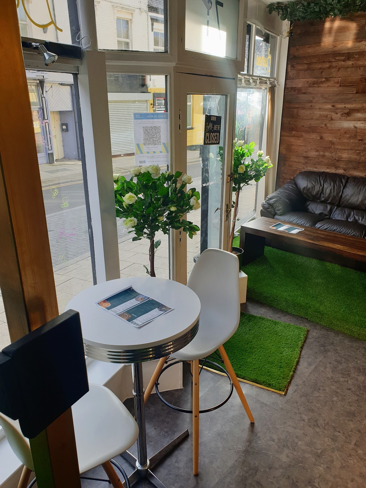 Business Retreat Boutique ltd interior