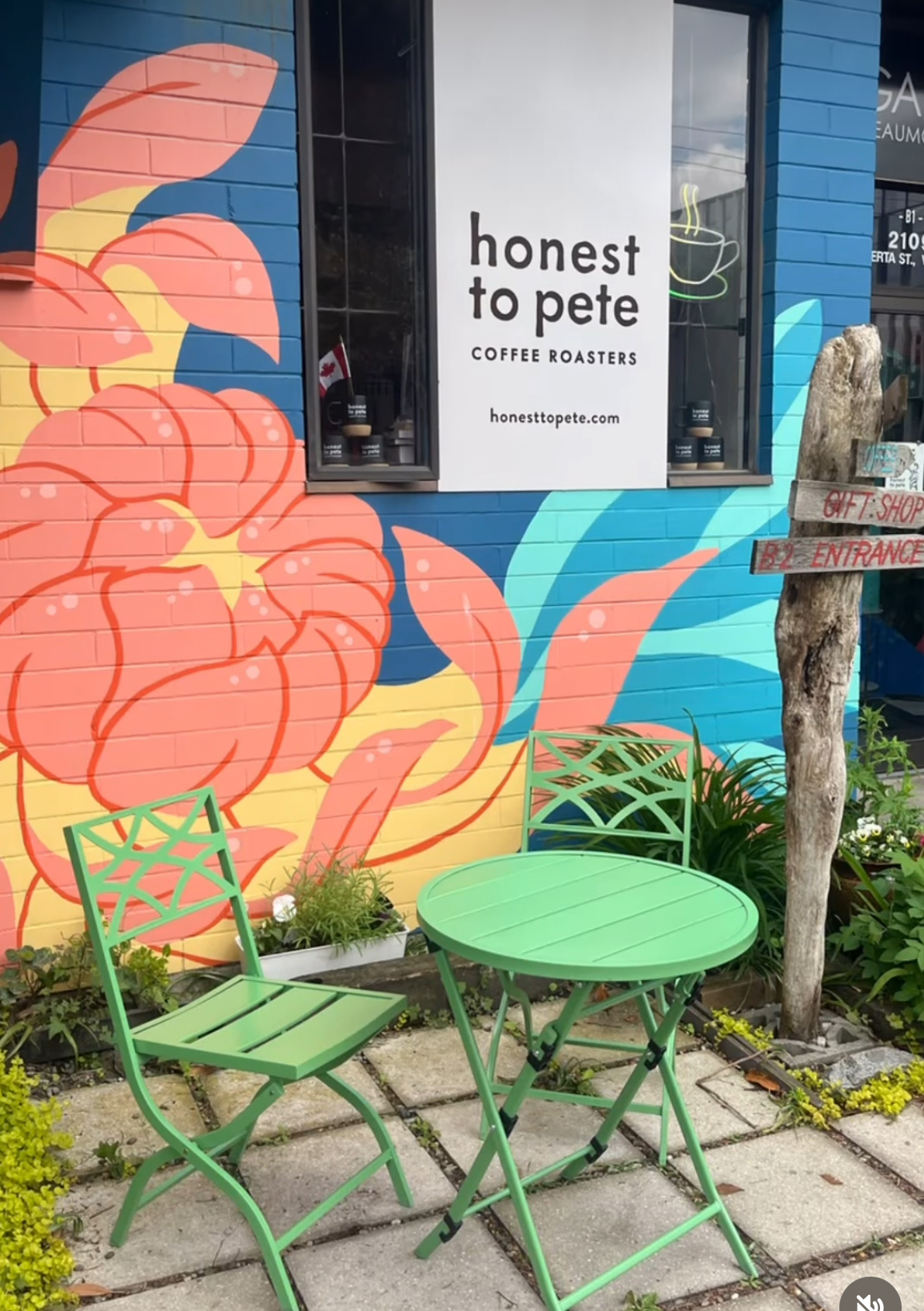 Honest to Pete Coffee Roasters interior