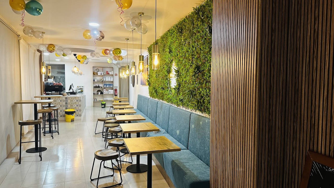 House of coffee porto interior
